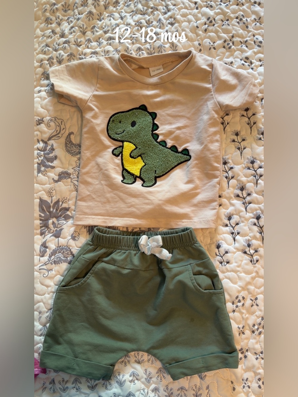 Tan Green & Yellow Dino Set